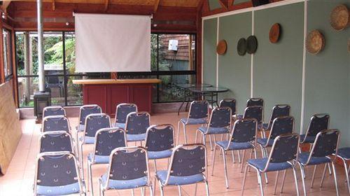 Sala de Reuniones La Posada Plaza Pucón