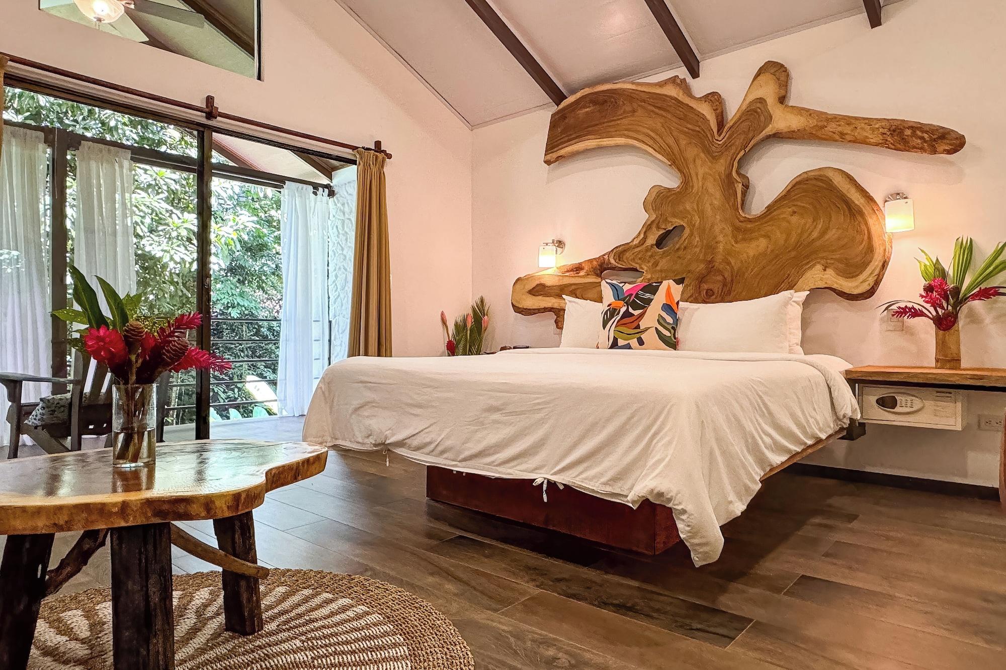 Habitación ECOTICA Boutique Hotel