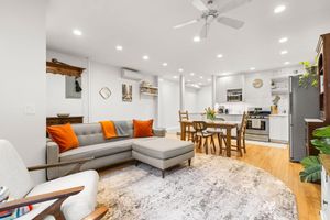 Alquiler Vacacional - 2-bedroom in townhouse on the Upper West Side. Perfect for families.
