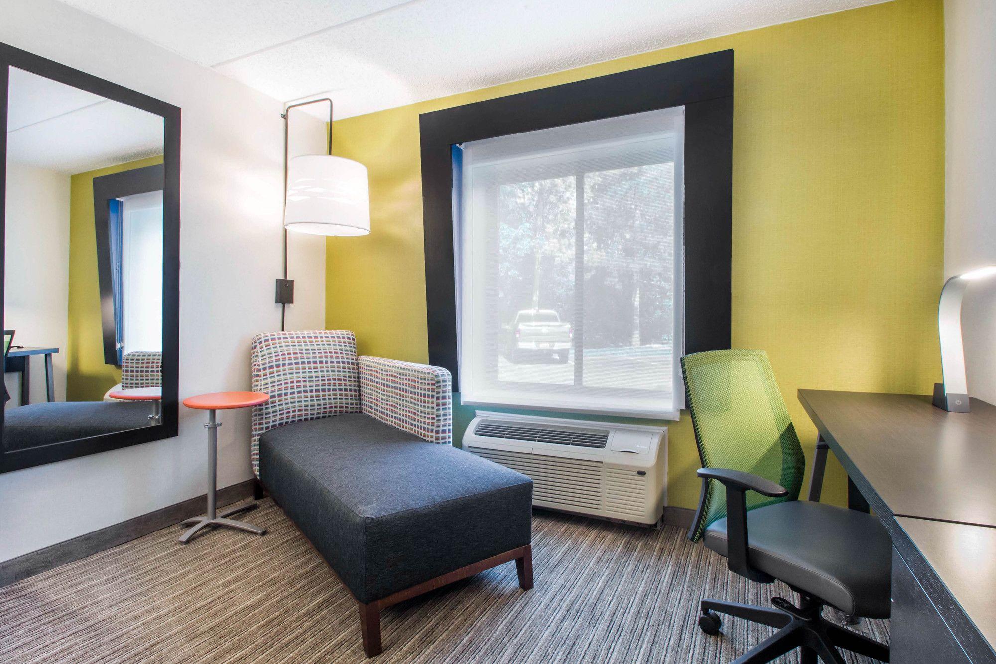 Habitación Comfort Inn & Suites Airport - Wolf Road