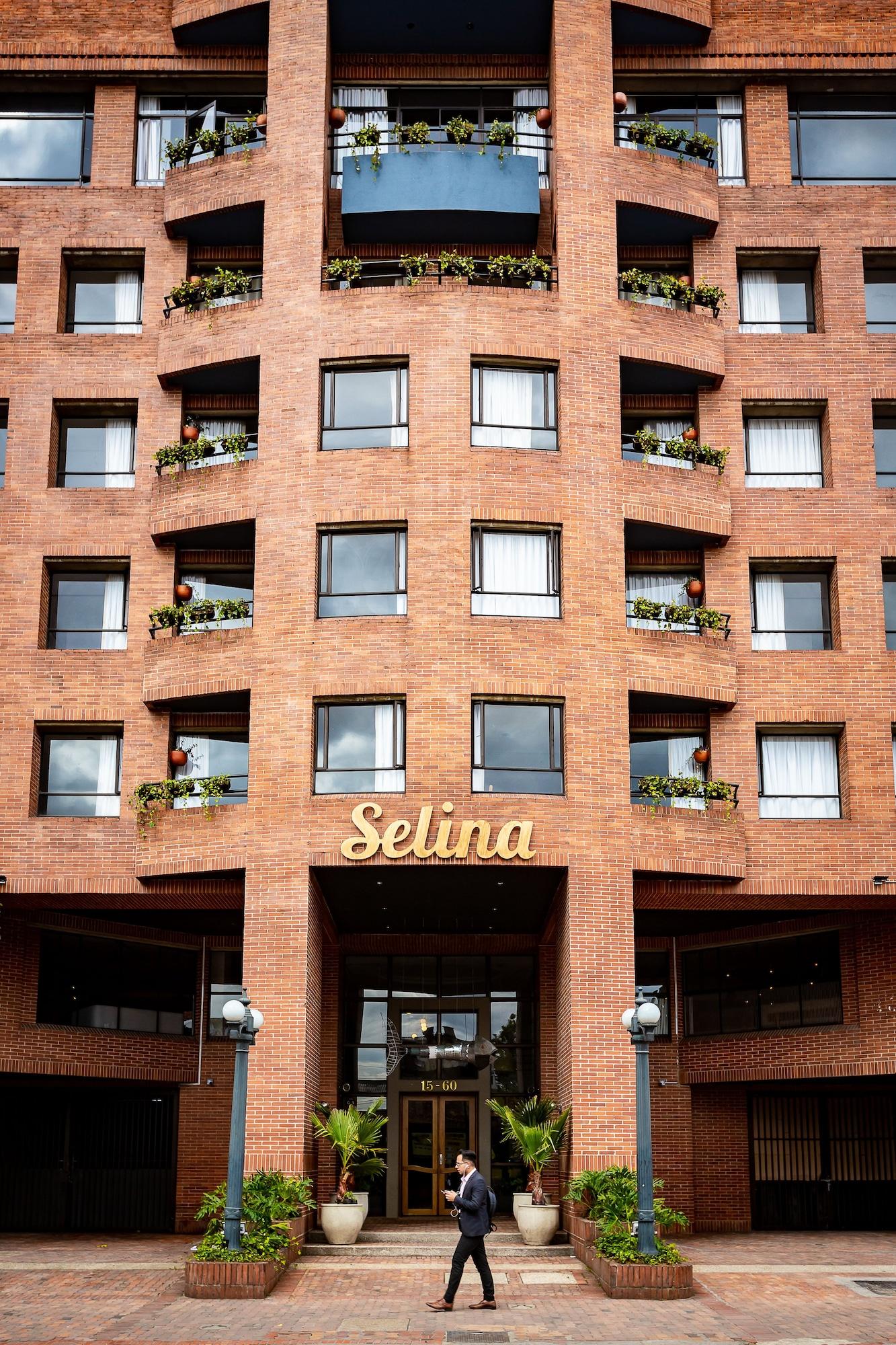 Vista Exterior Selina Chapinero Bogotá