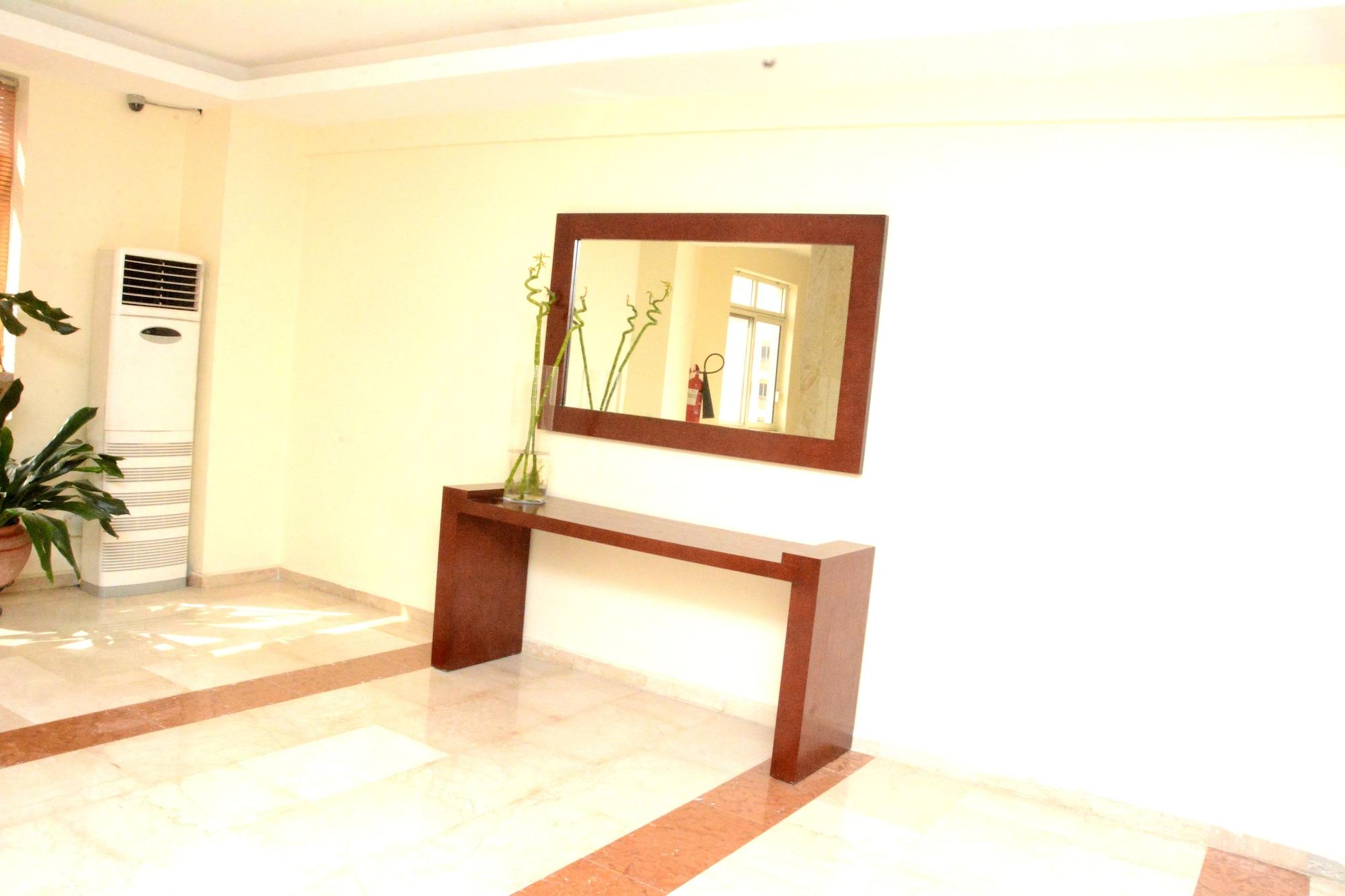 Vista Lobby Stratton Hotel Asokoro