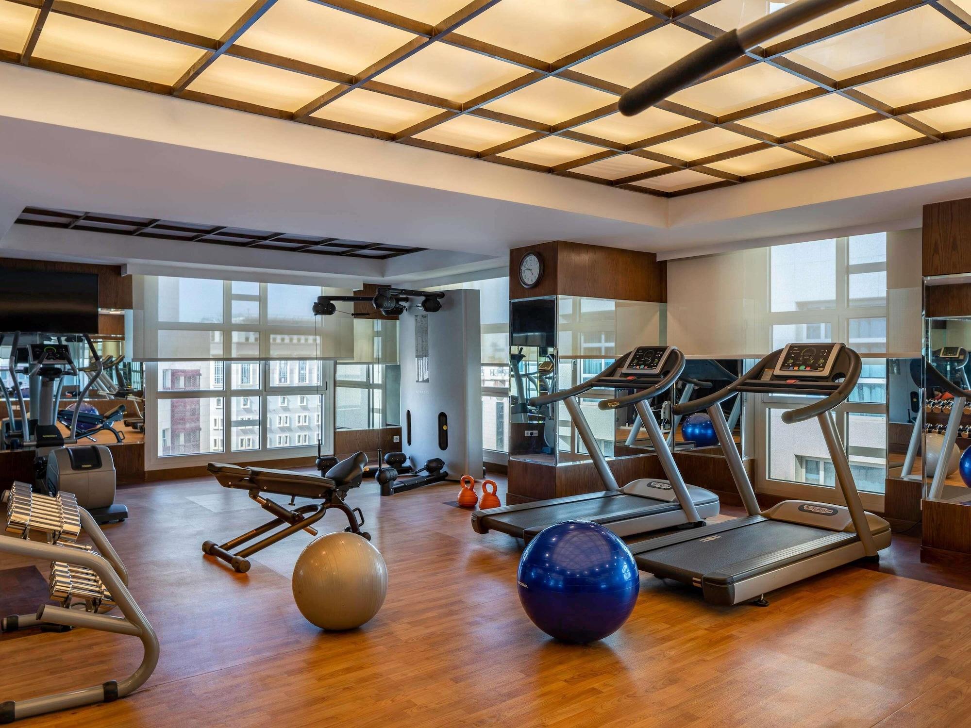 Gimnasio Anwar Al Madinah Mövenpick Hotel