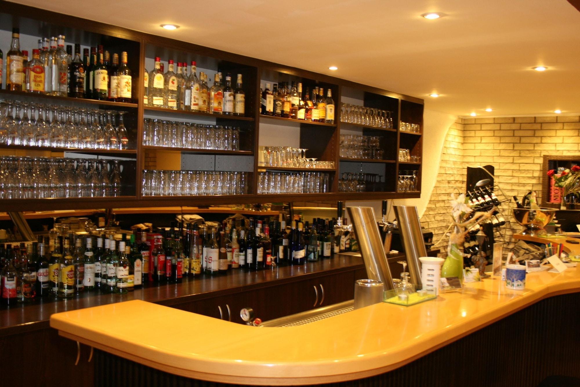 Bar/Salón Zum Landhaus Dannenbüttel