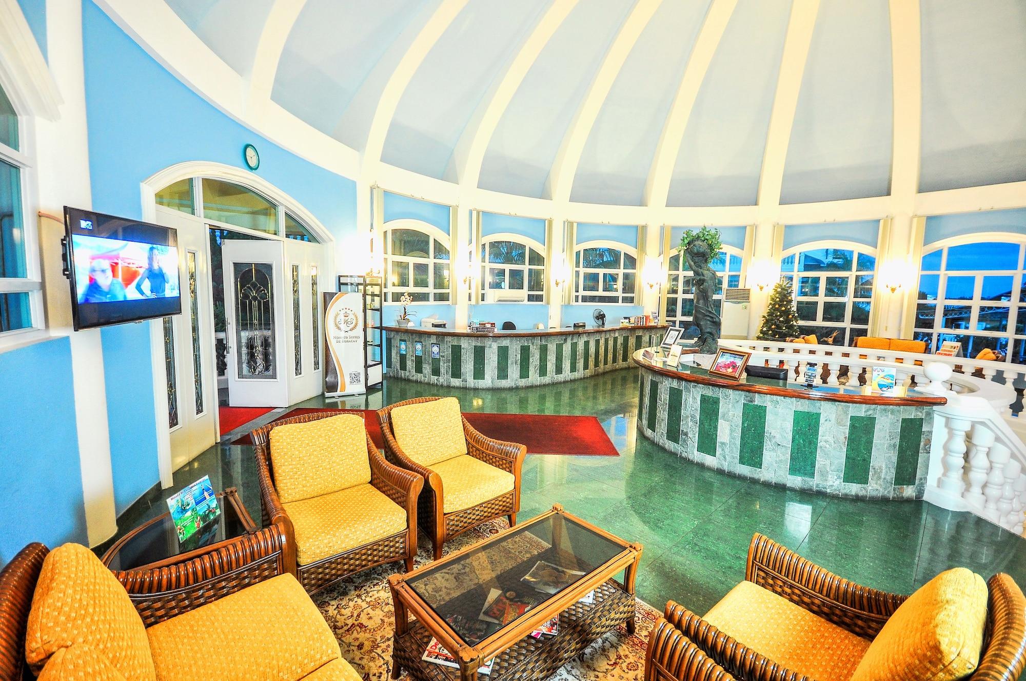 Vista Lobby Breakfast At Monaco
