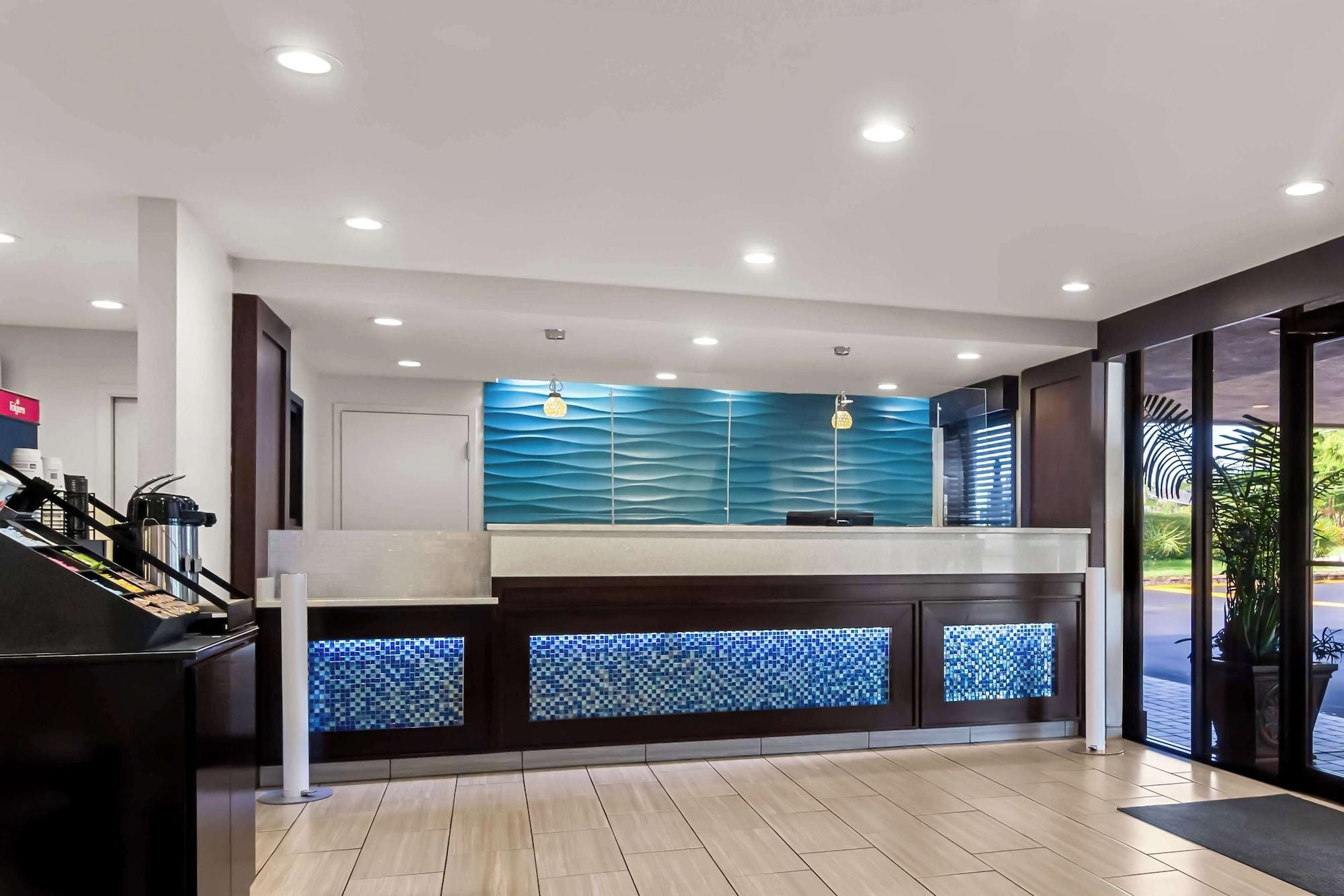 Vista Lobby Best Western Starke
