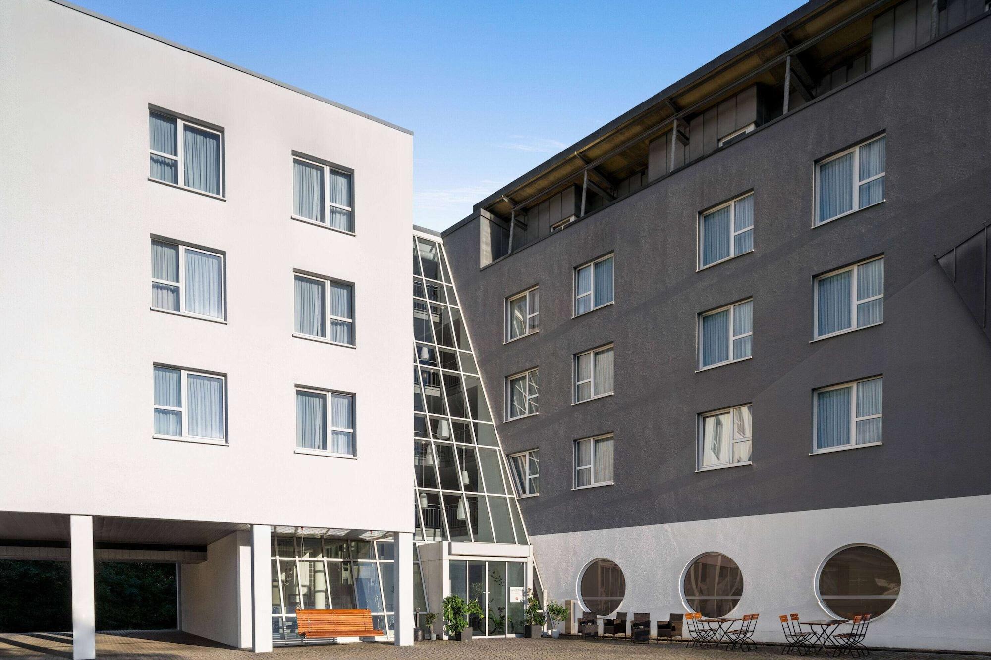 Vista Exterior Vienna House Easy by Wyndham Landsberg