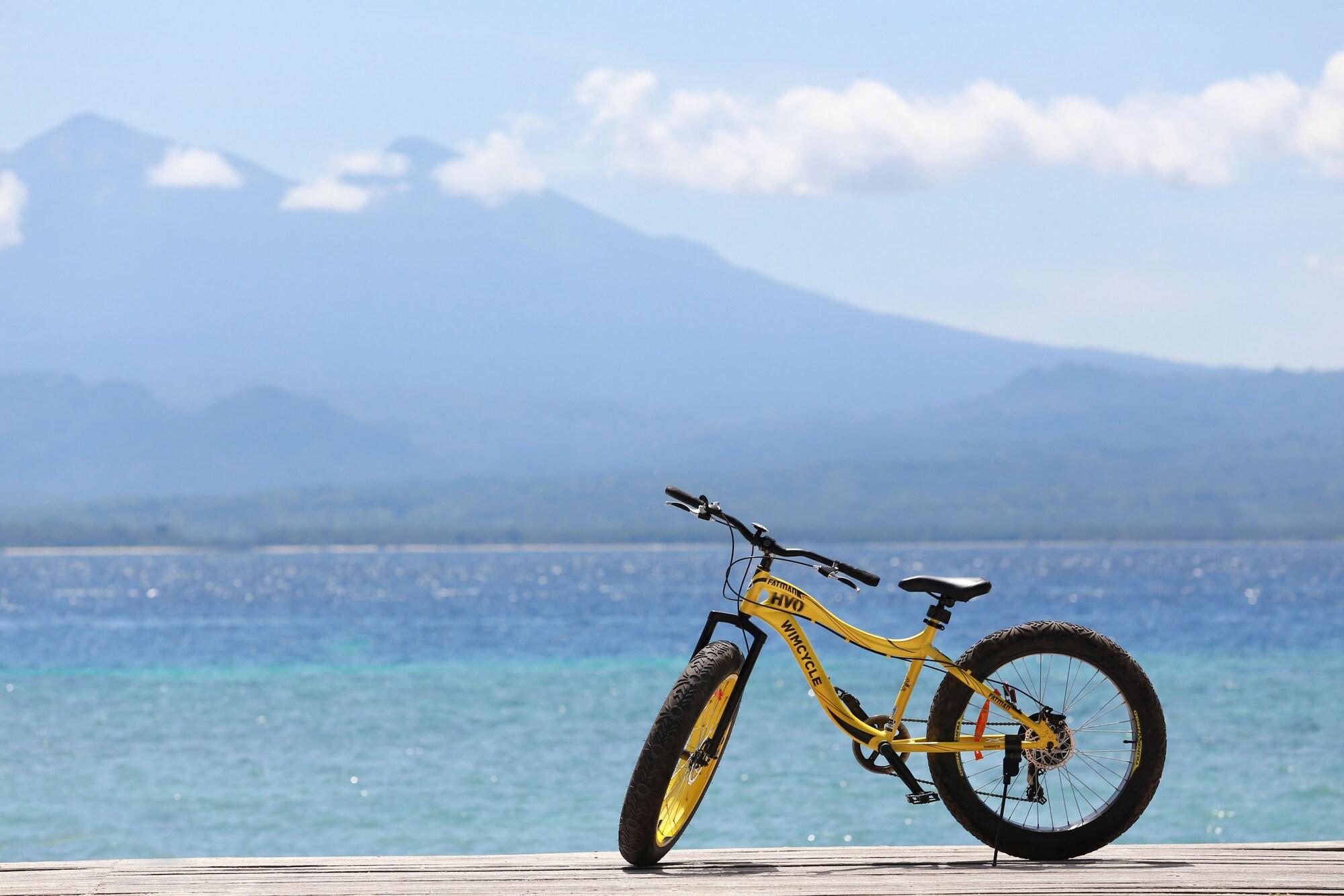 Playa Vila Ombak Hotel