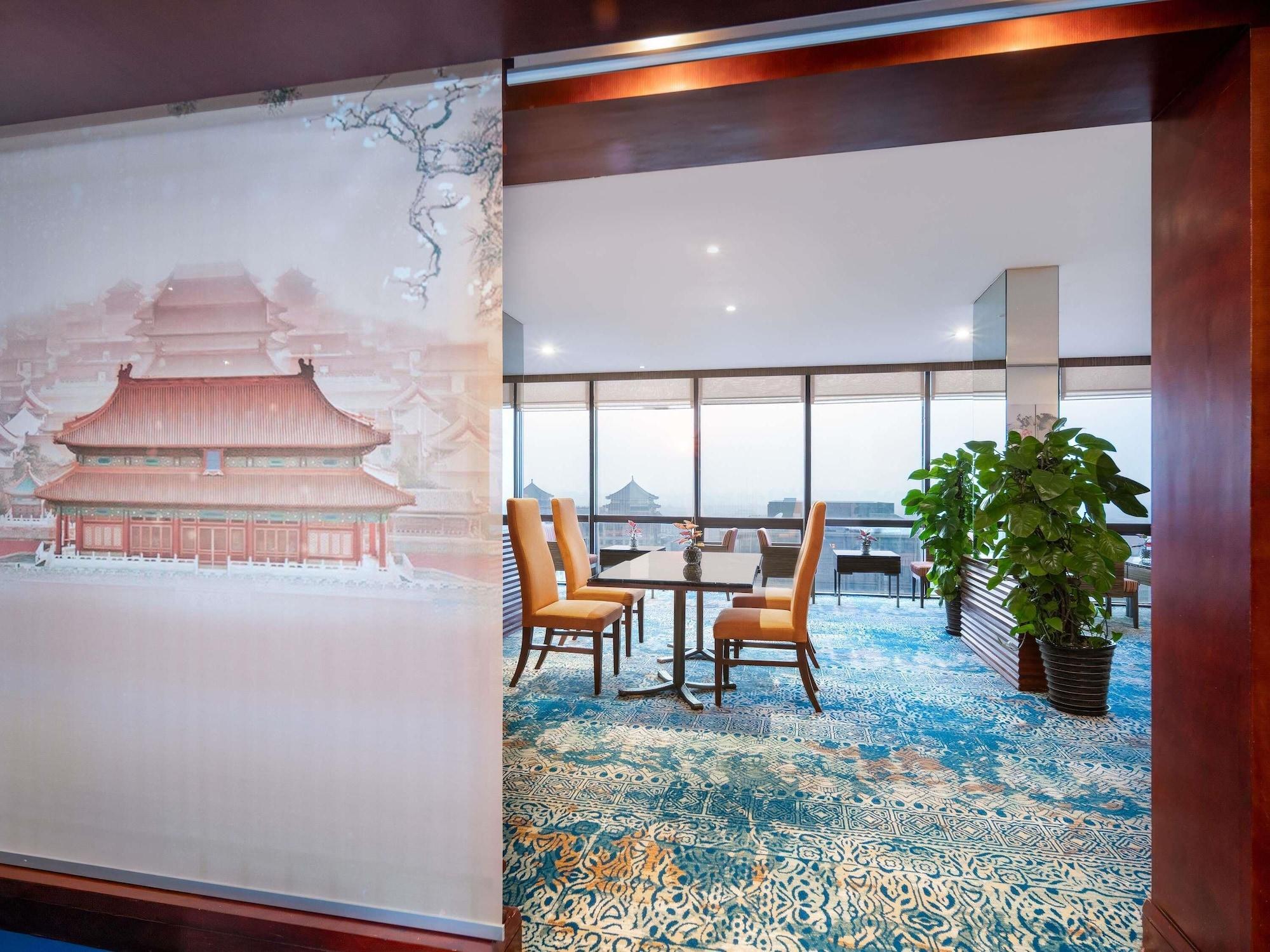 Vista Exterior Novotel Beijing Peace