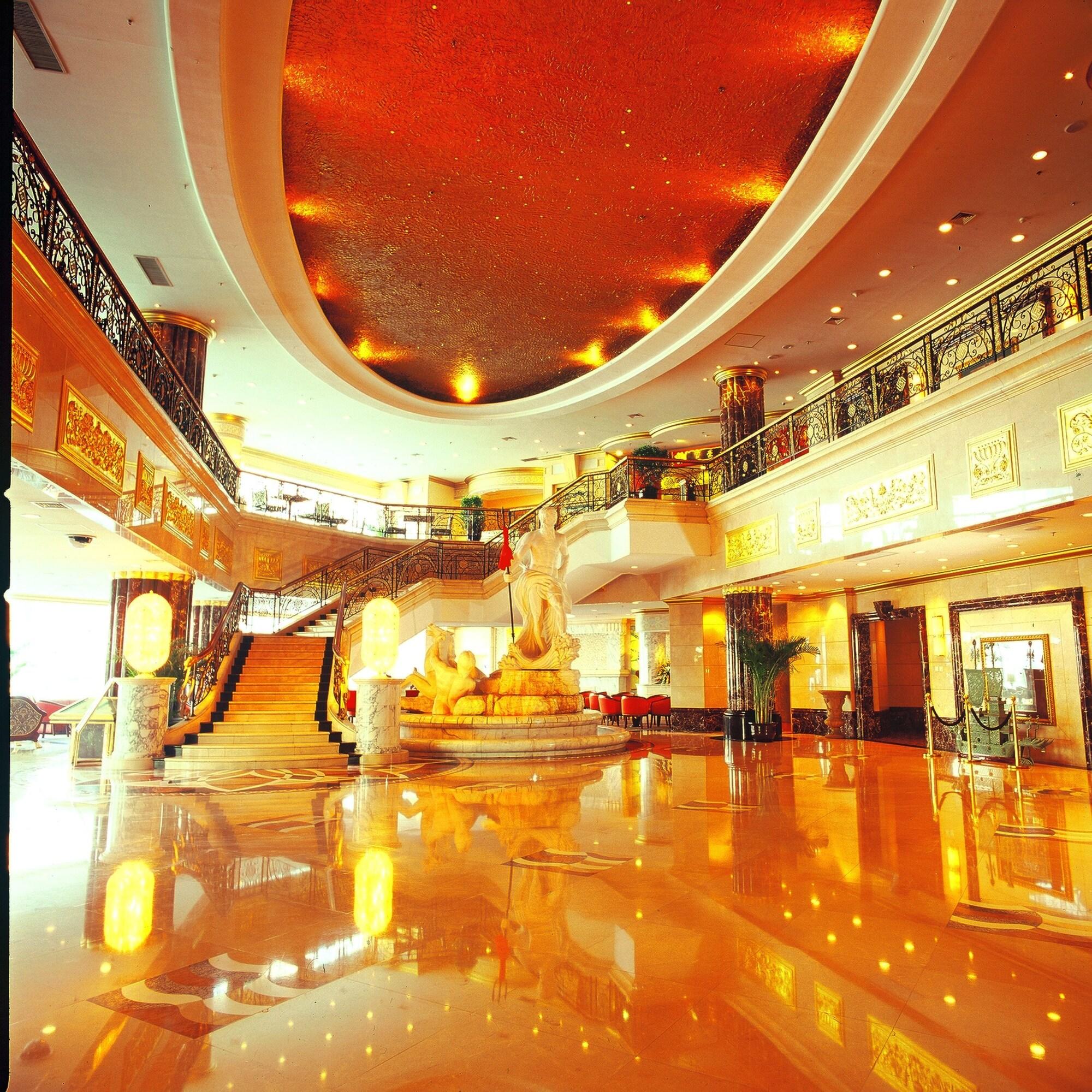 Vista Lobby Harbin Fortune Days Hotel