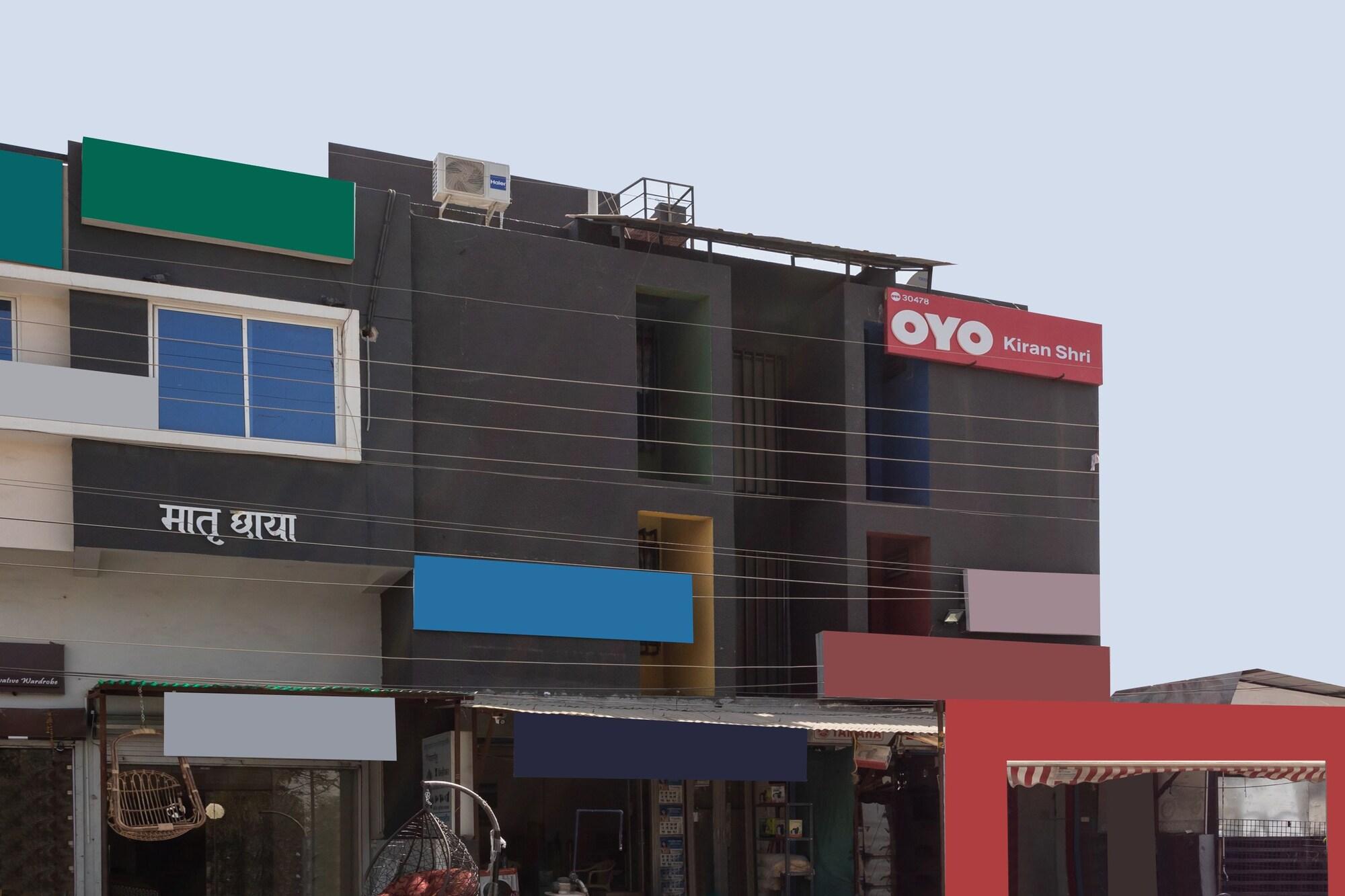 Vista Exterior OYO 30478 Hotel Kiran Shri