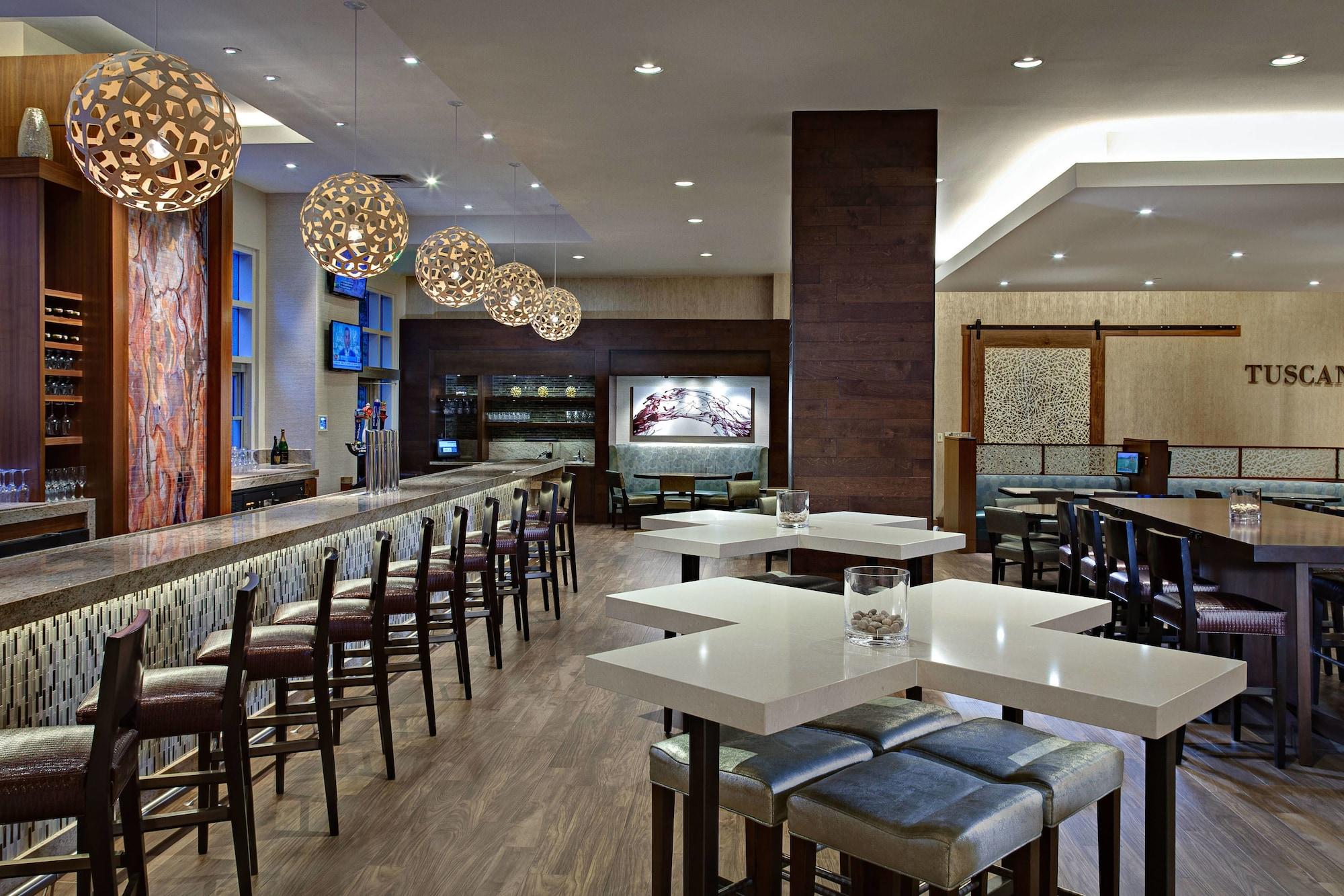 Restaurant The Woodlands Waterway Marriott Hotel & Convention Center