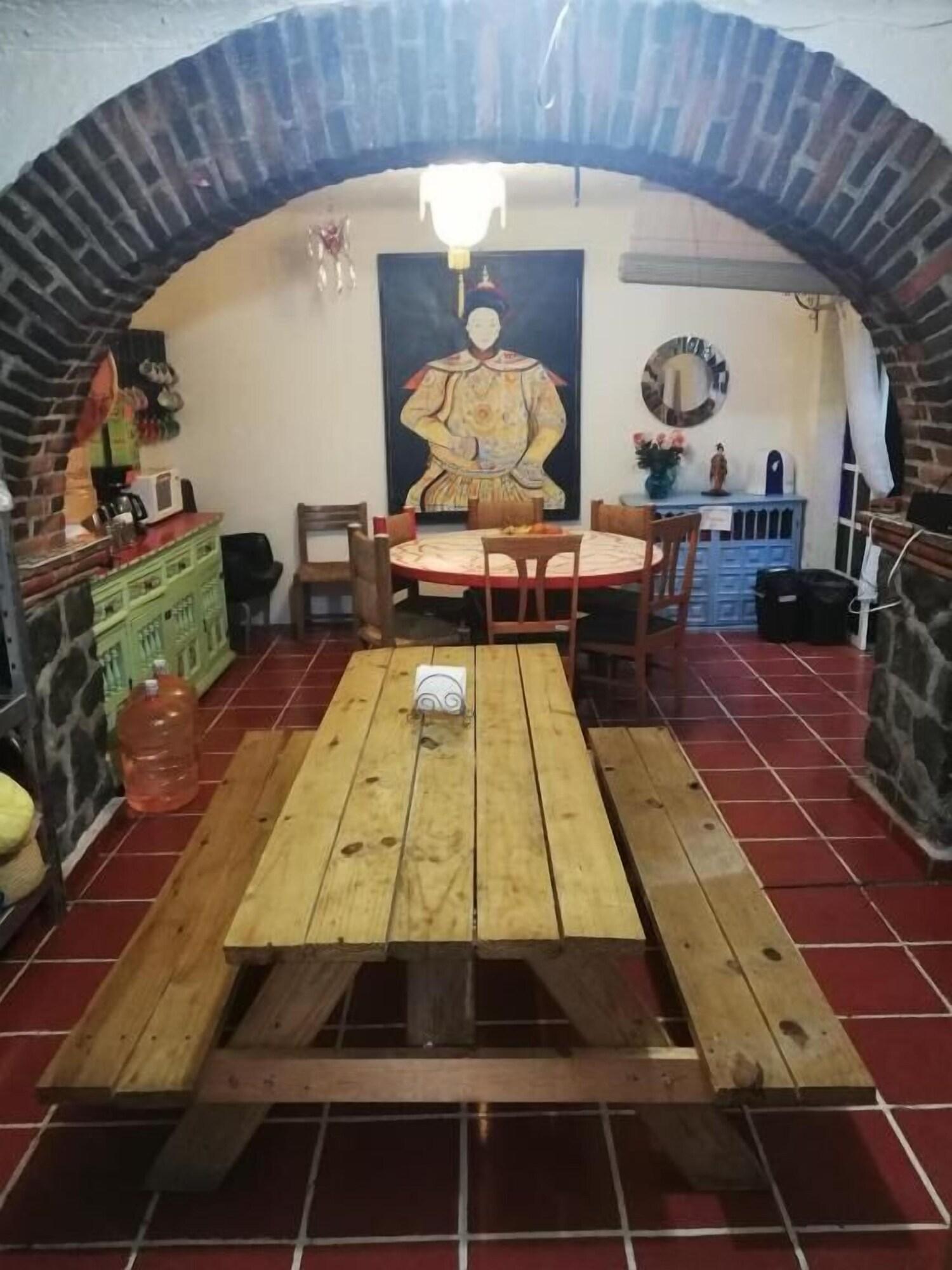 Restaurant Hostel Mexico DF Airport