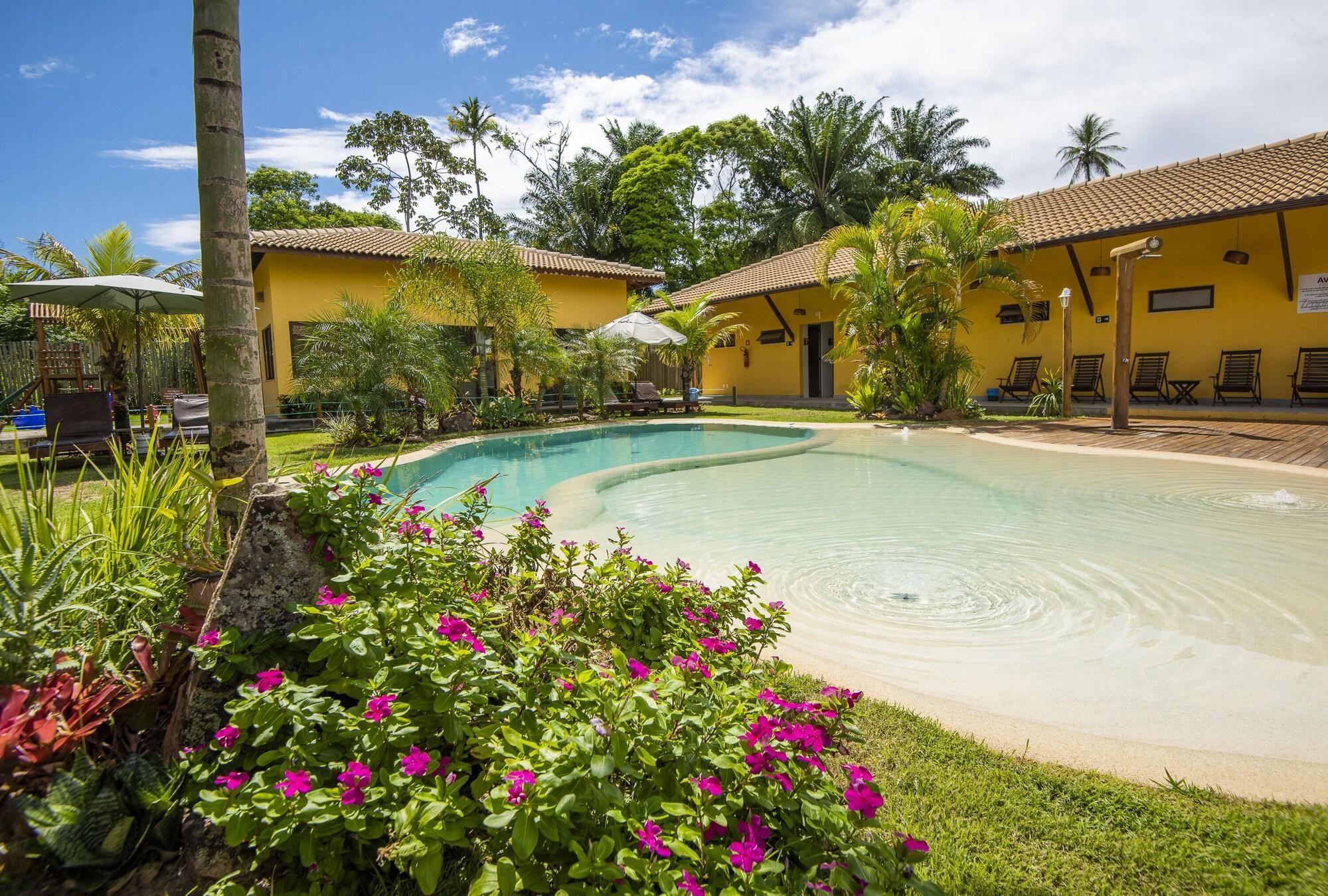 Vista Exterior Pousada Tropicarim