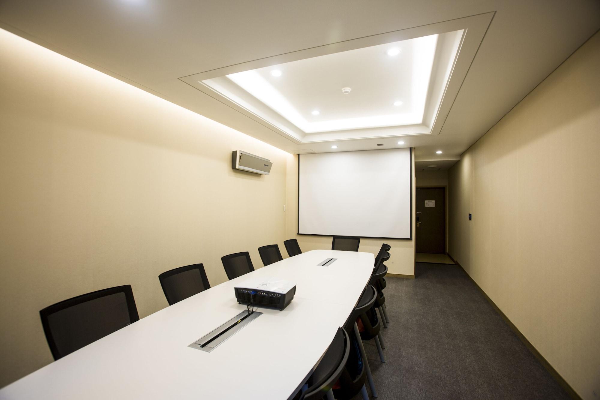 Sala de Reuniones Polaris Hotel