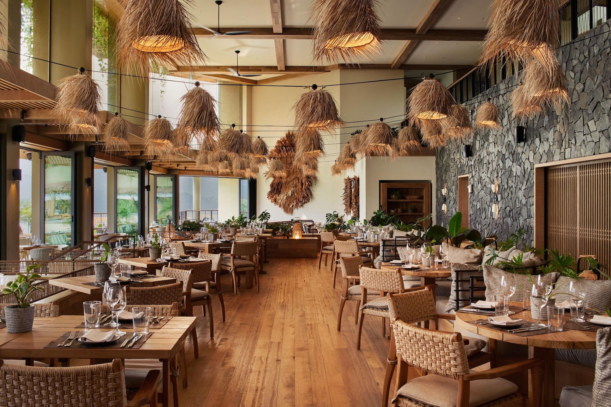 Restaurant 1 Hotel Hanalei Bay