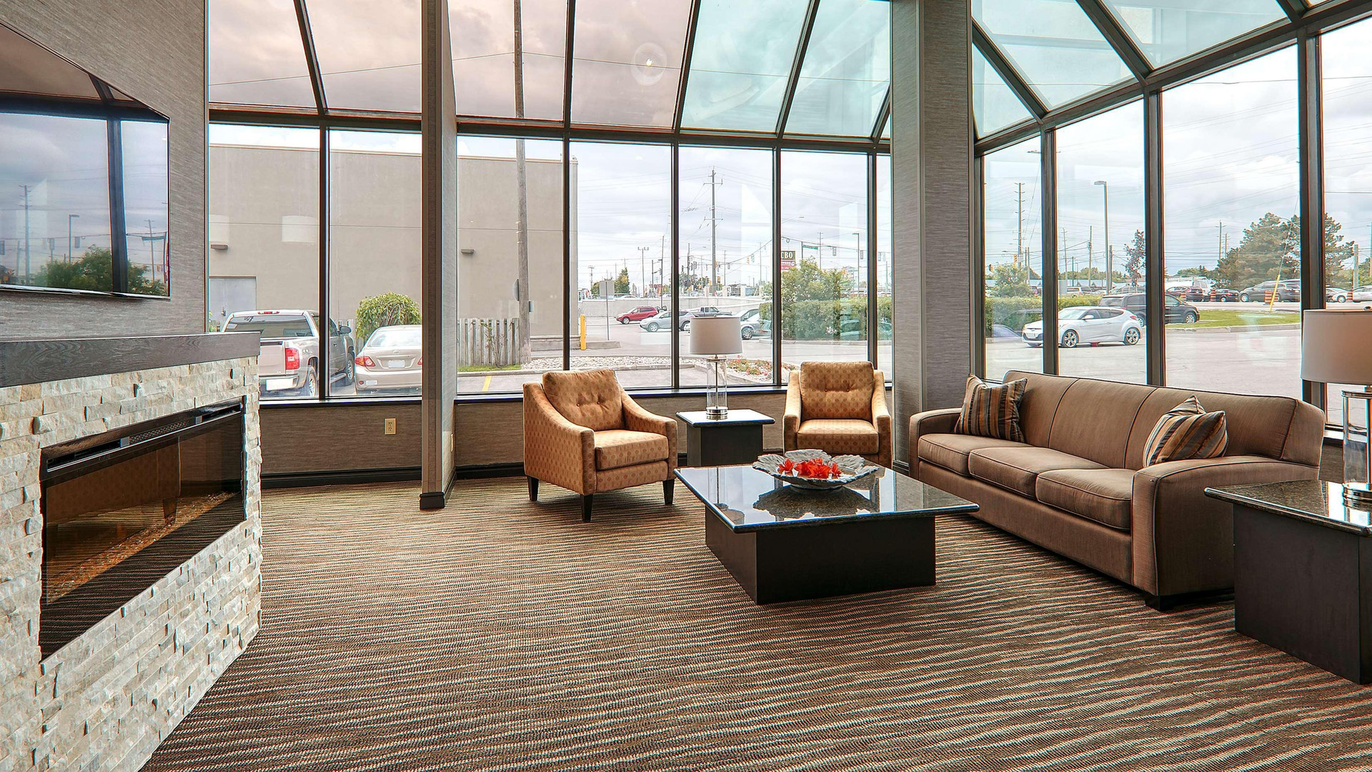 Vista Lobby Best Western Voyageur Place Hotel