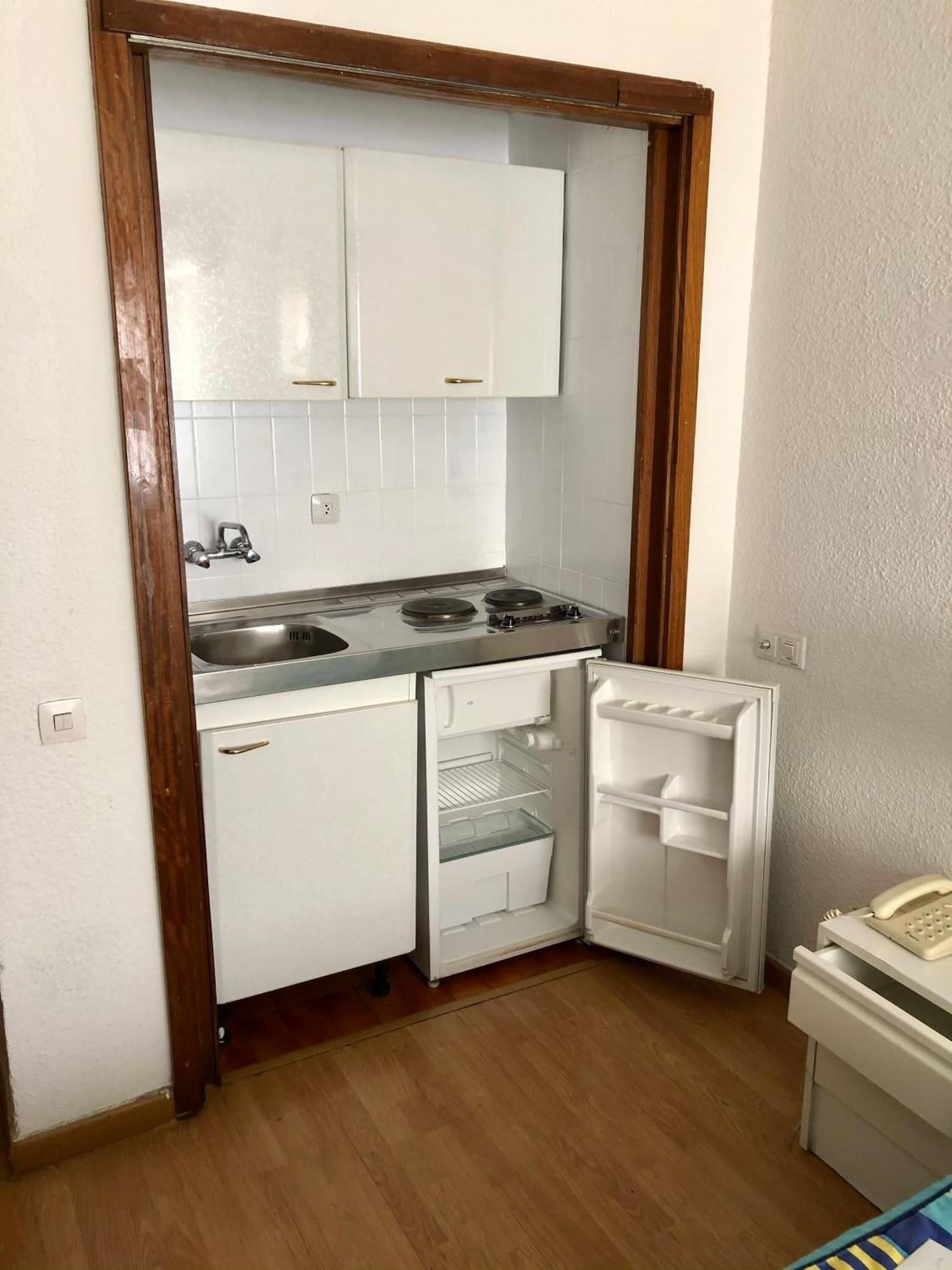 Equipamiento de Habitación Apartamentos Goya 75