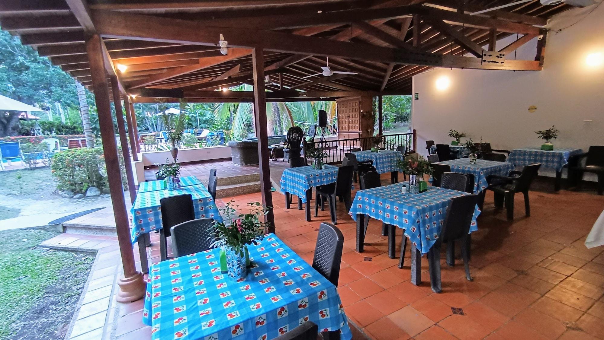 Restaurant Finca Hotel La Estancia