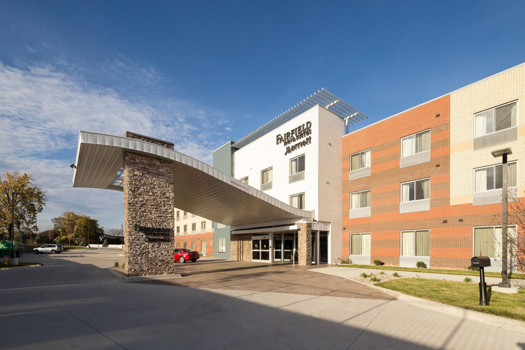 Vista Exterior Fairfield Inn & Suites by Marriott Detroit Chesterfield