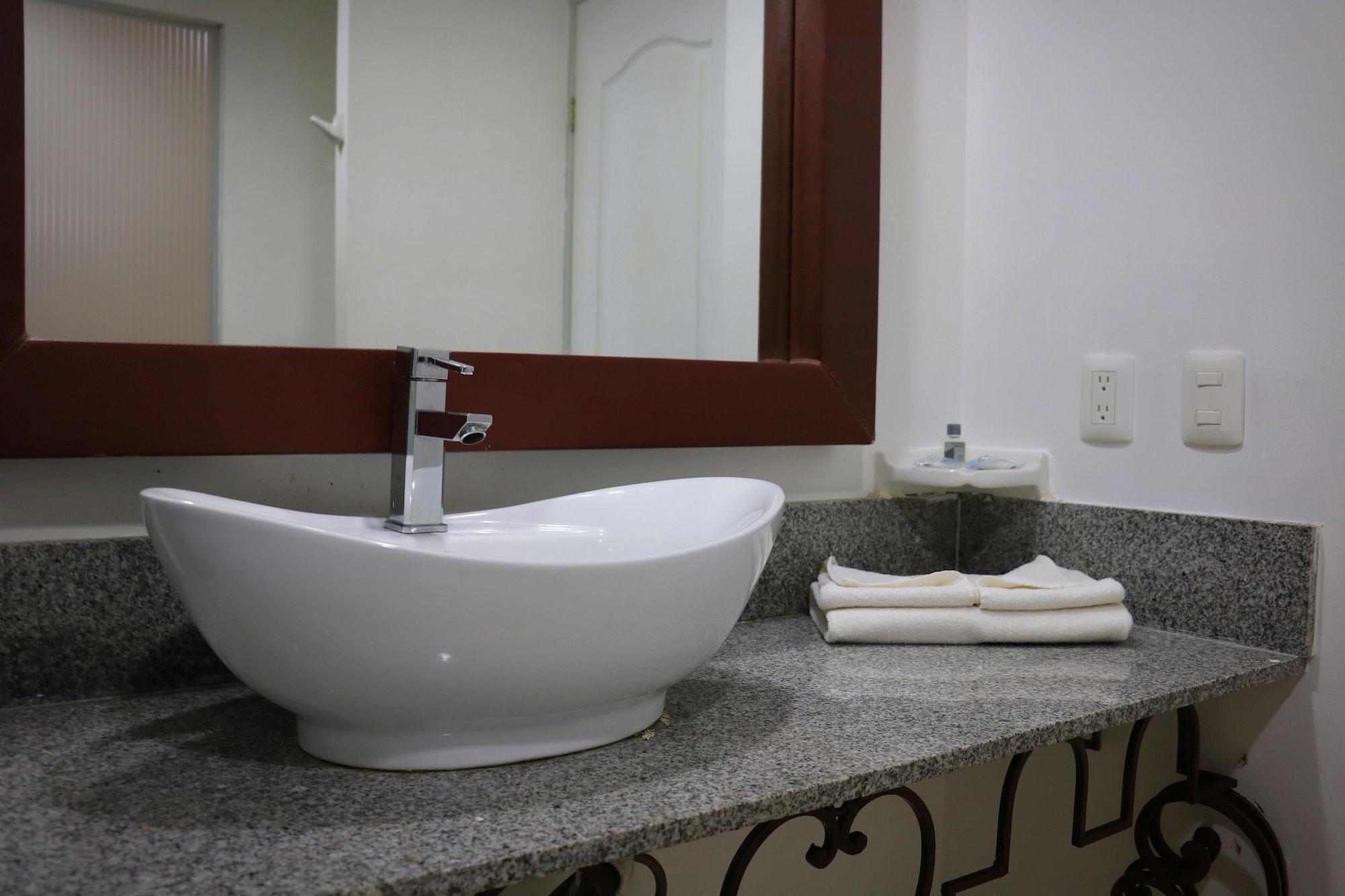 Equipamiento de Habitación Hotel ZAR Los Mochis