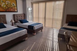 Alojamiento - HOTEL MONARKA