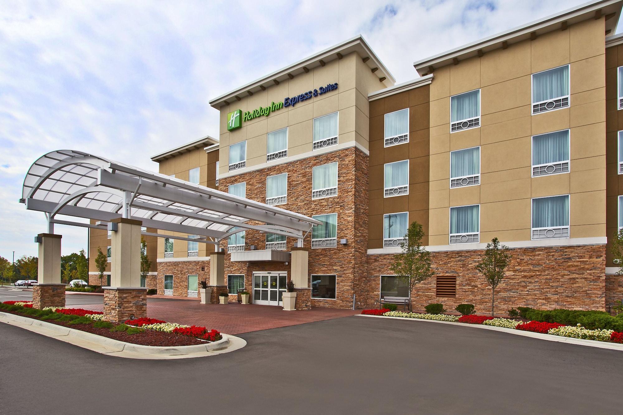 Vista Exterior Holiday Inn Express & Suites Ann Arbor West by IHG