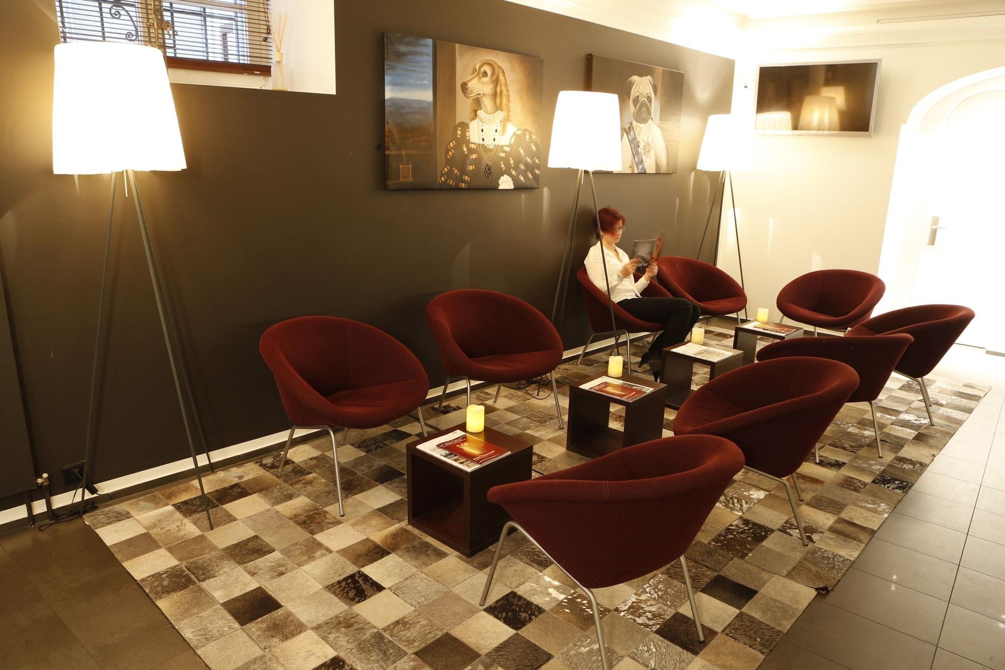 Vista Lobby Boutique Hotel Weisses Kreuz - Adult only Hotel