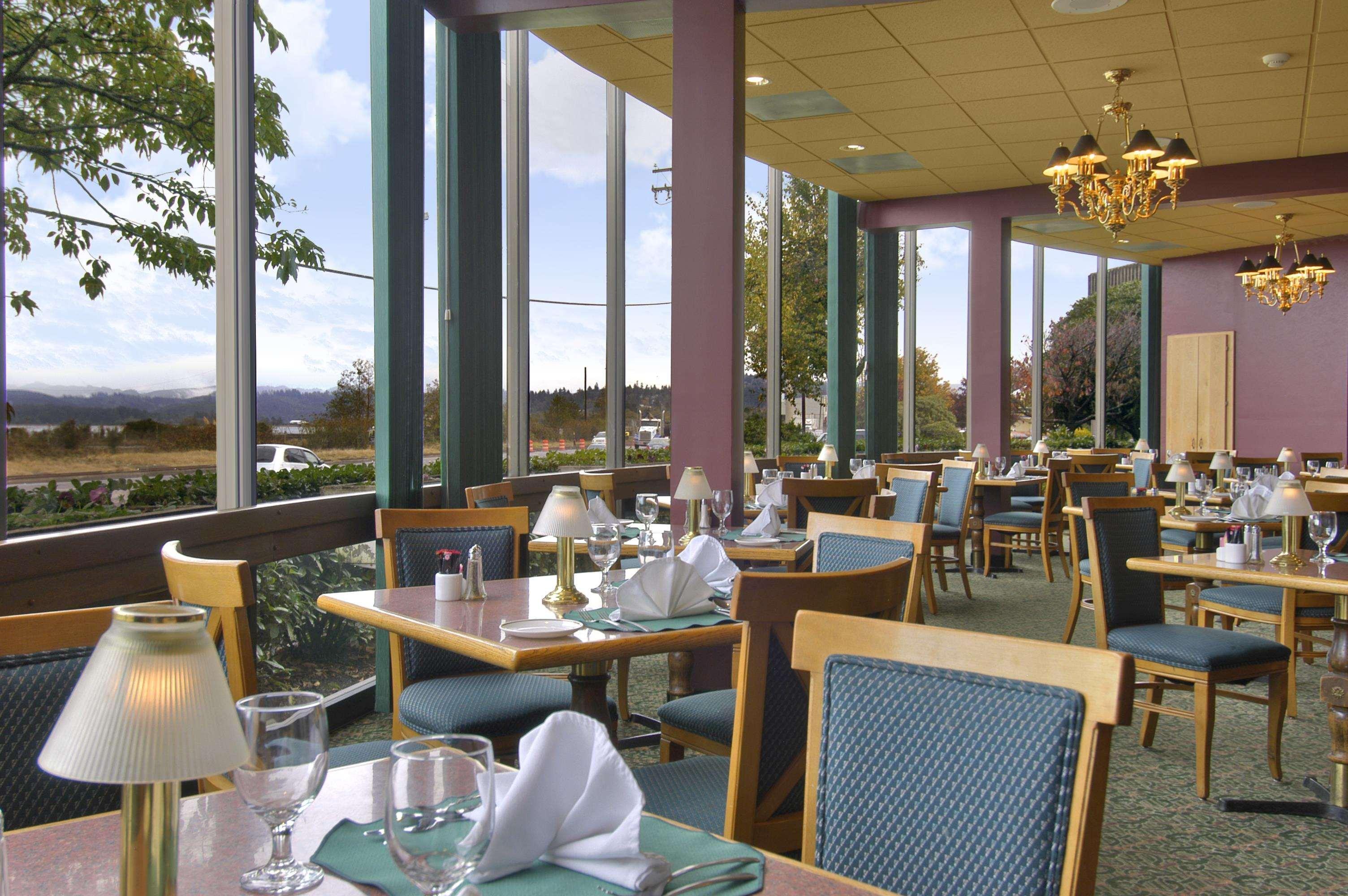 Restaurant Red Lion Hotel Coos Bay