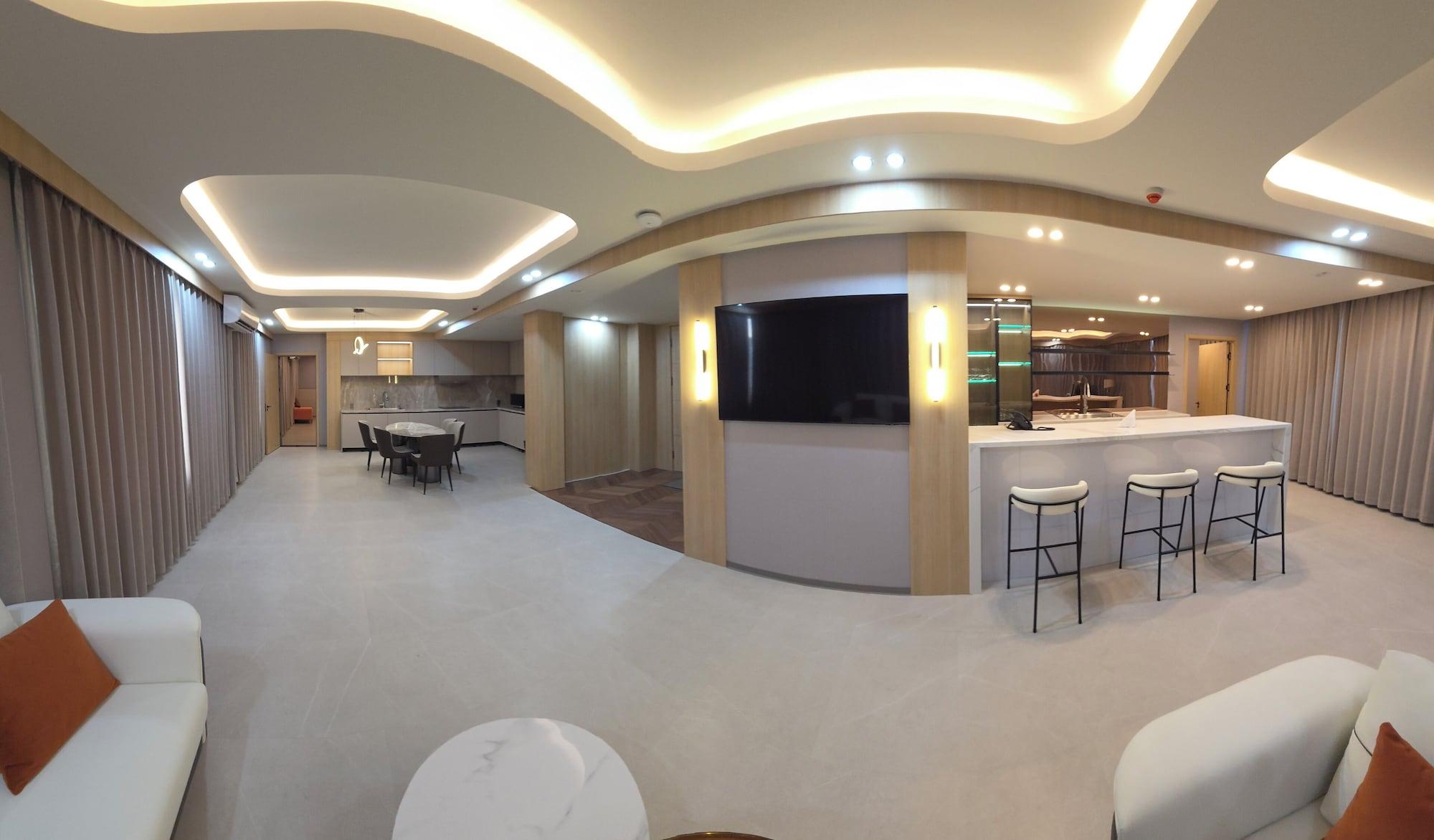 Comodidades del Alojamiento Plaza Court Hotel