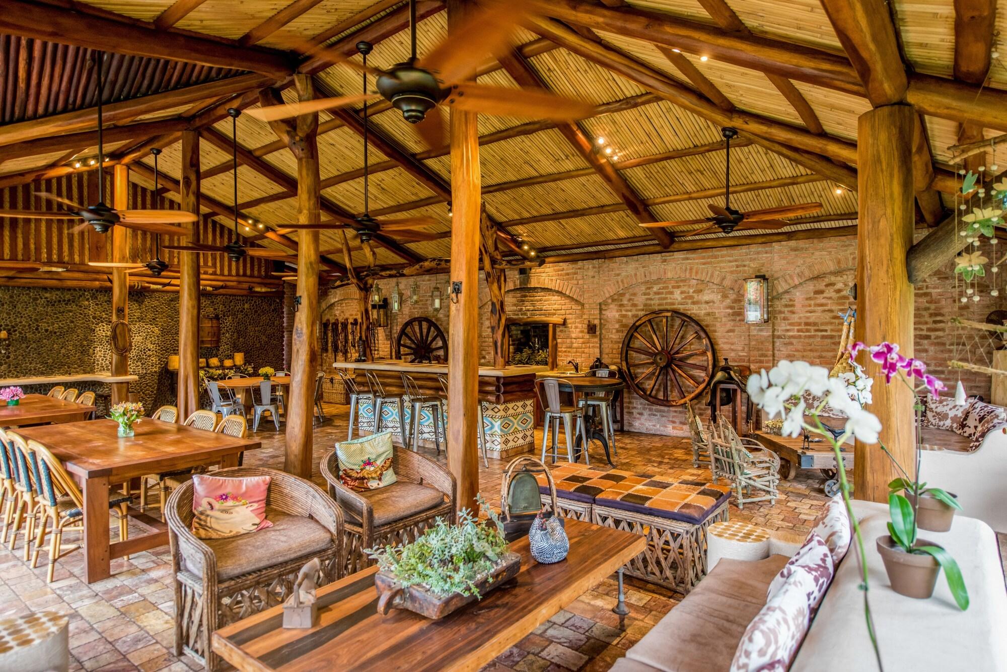 Restaurant Hacienda La Danesa