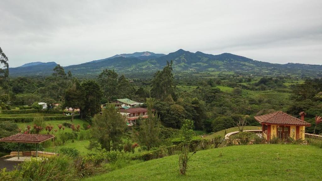 Comodidades del Alojamiento Mountain Lodge CheTica