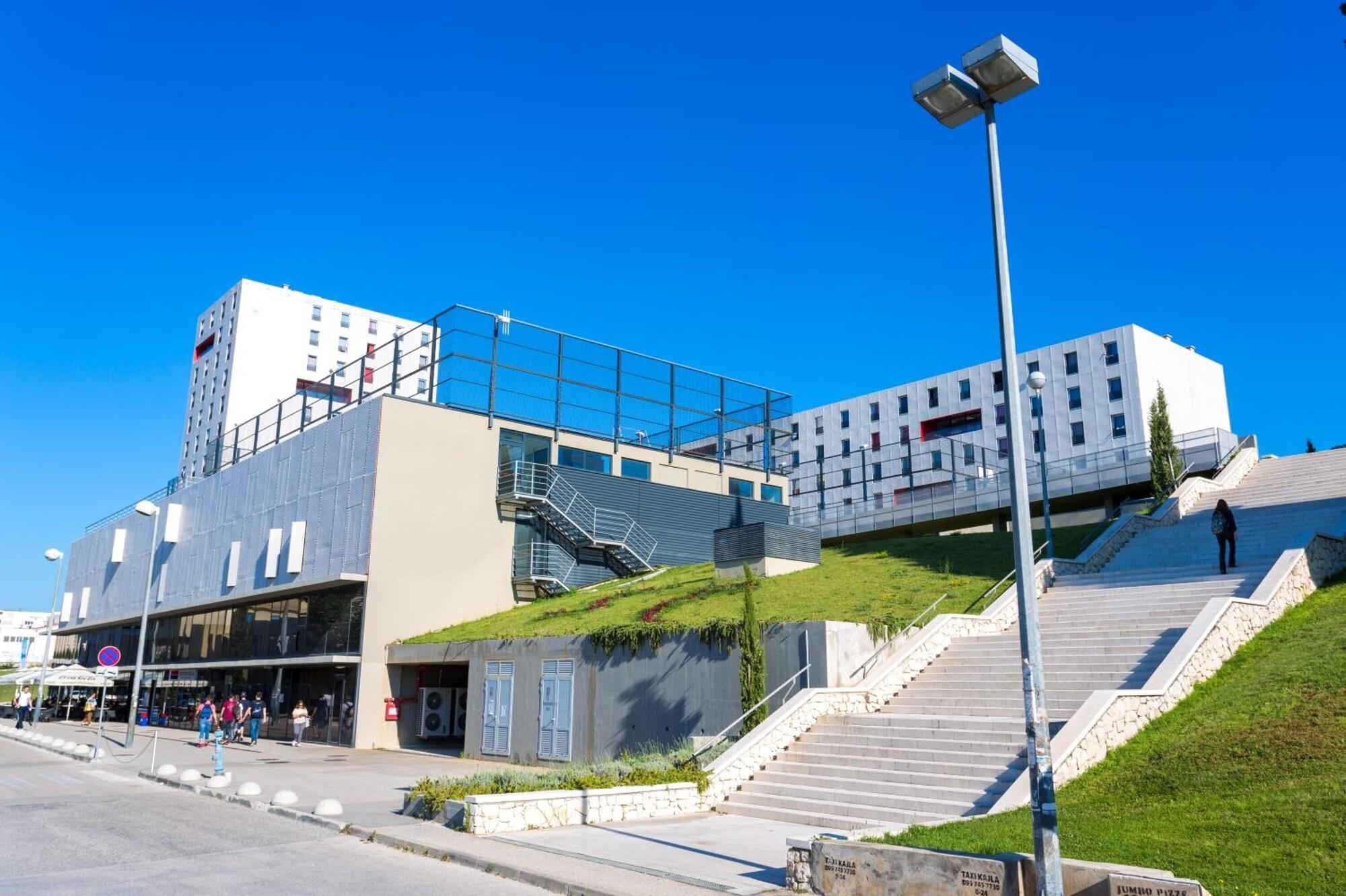 Vista Exterior Rooms Dr. Franjo Tuđman - Hostel