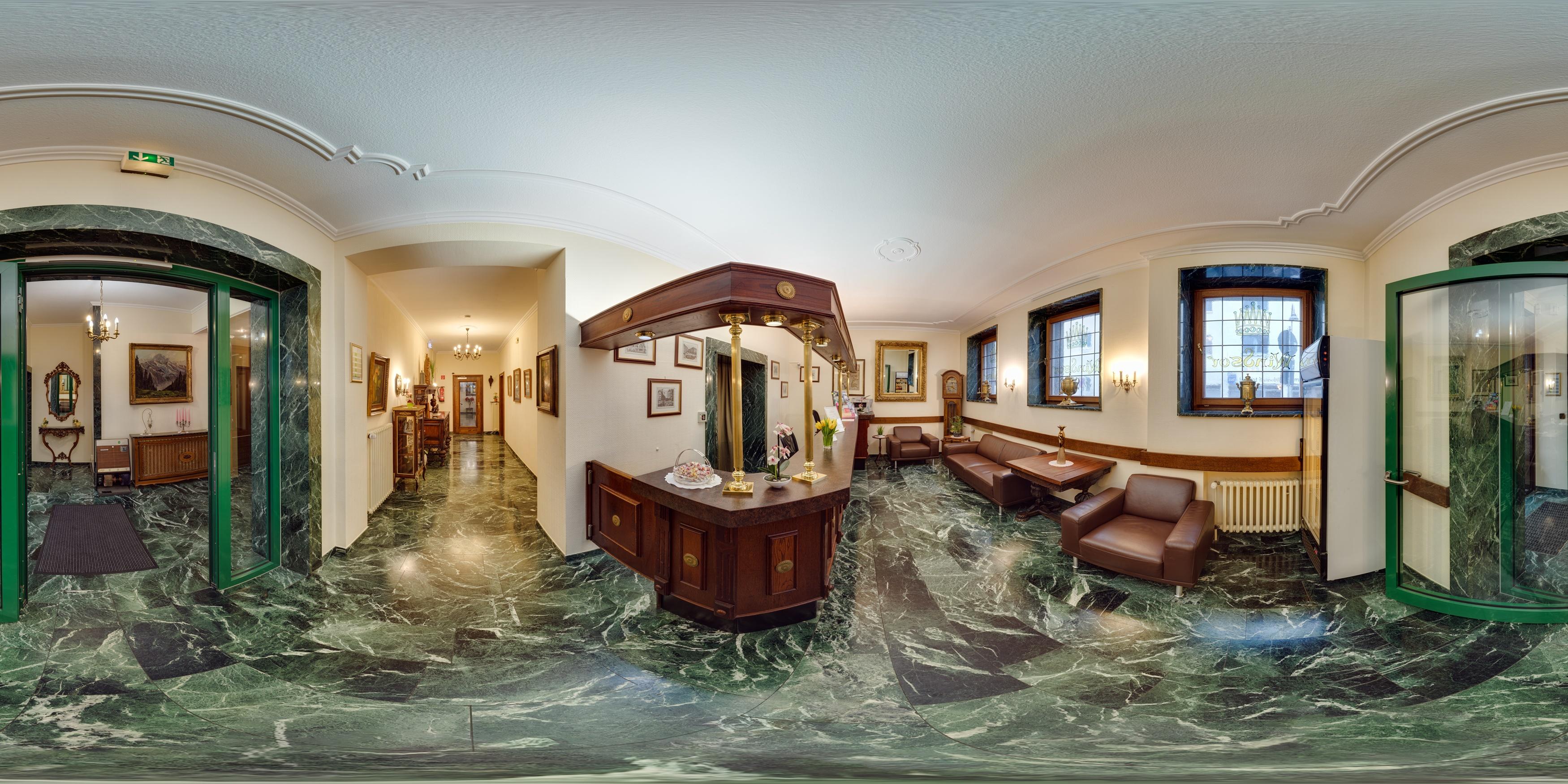 Vista Lobby Windsor Hotel