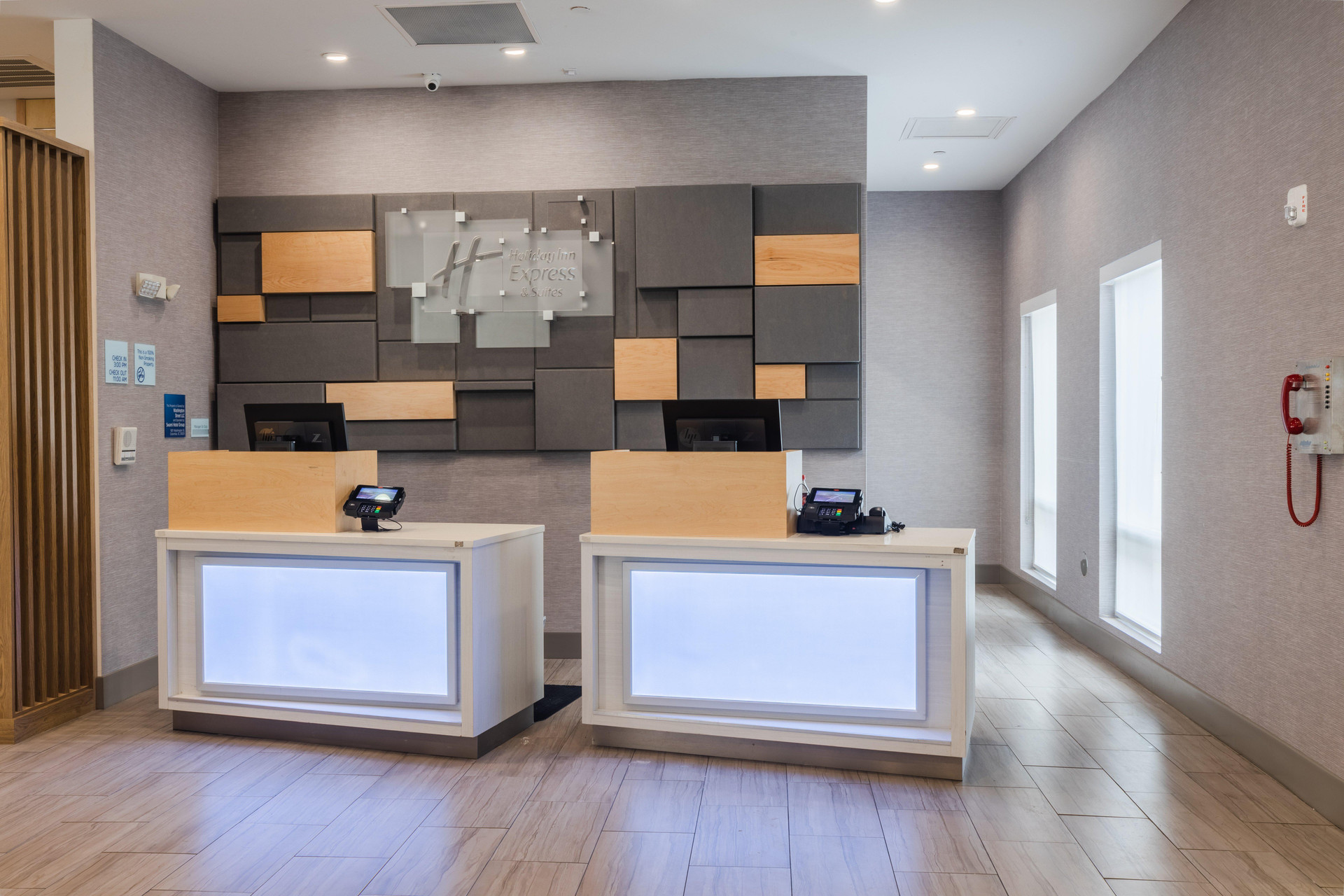 Vista Lobby Holiday Inn Express & Suites Columbia Downtown - The Vista by IHG