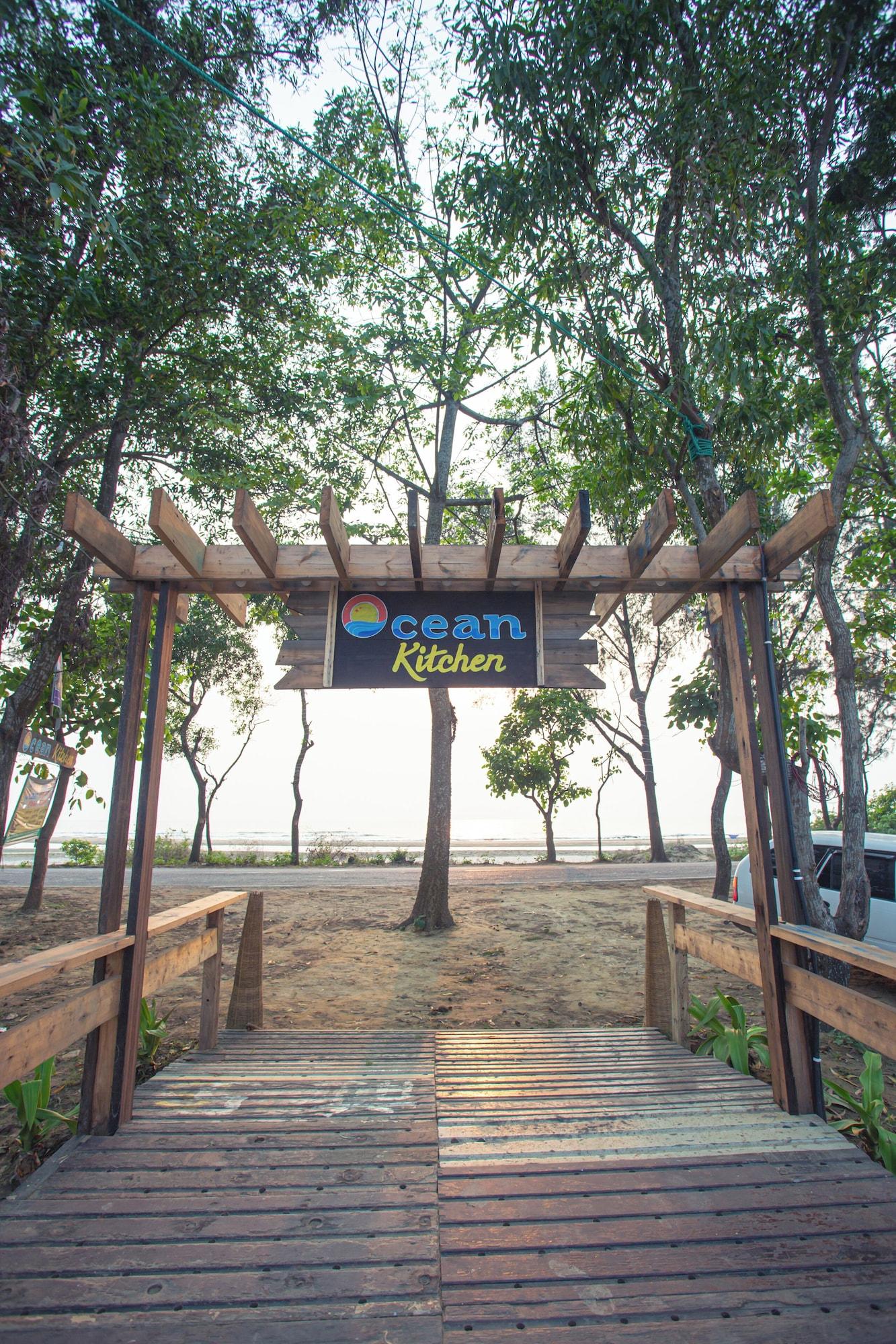 Restaurant Anchor Eco Resort & Spa