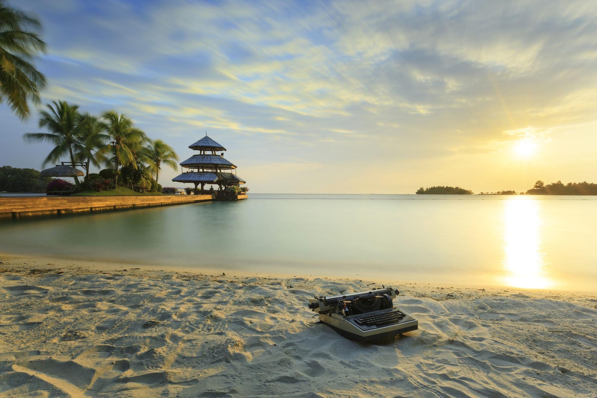 Playa Pearl Farm Beach Resort