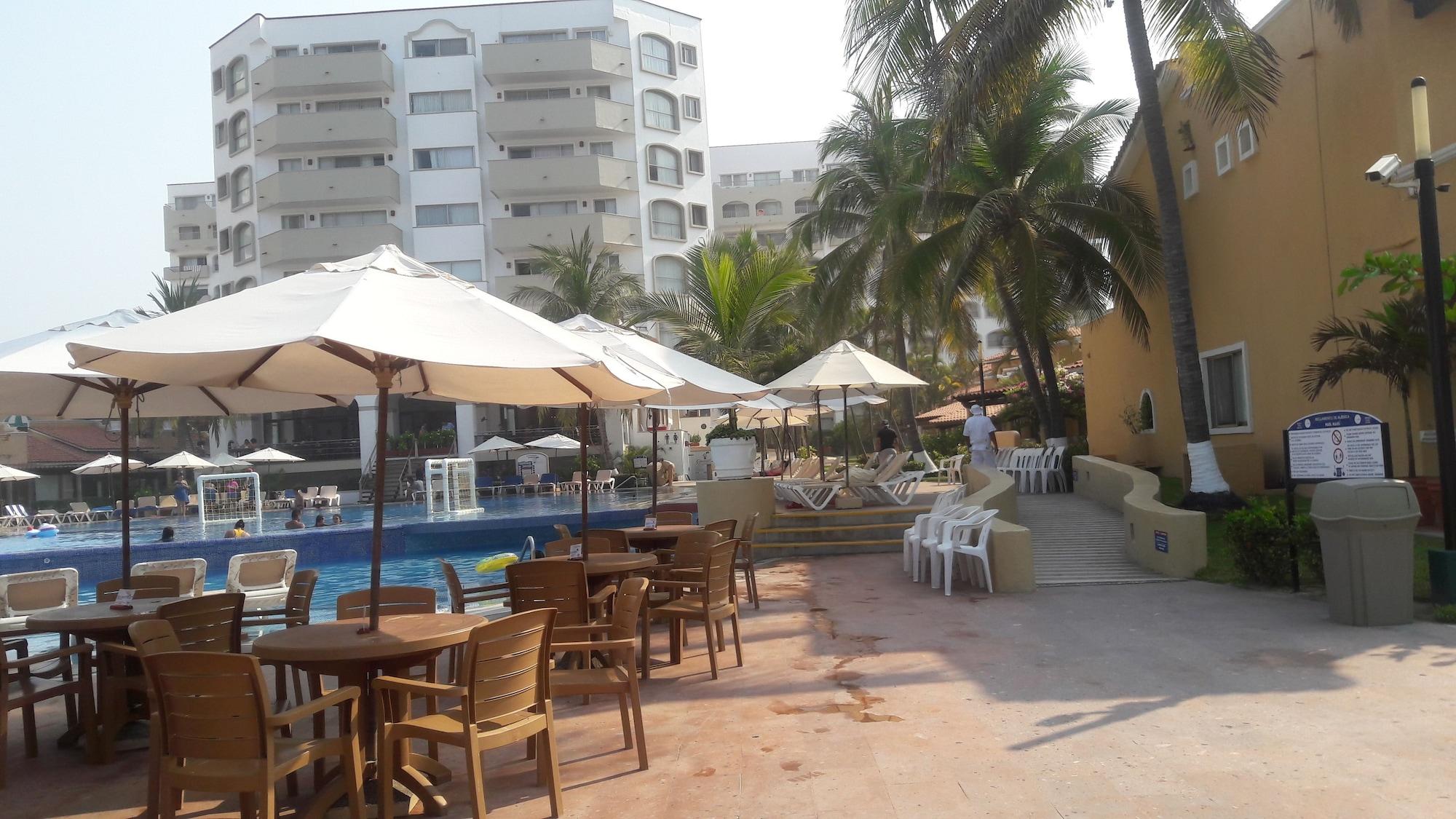 Restaurant Aca Suites Ixtapa