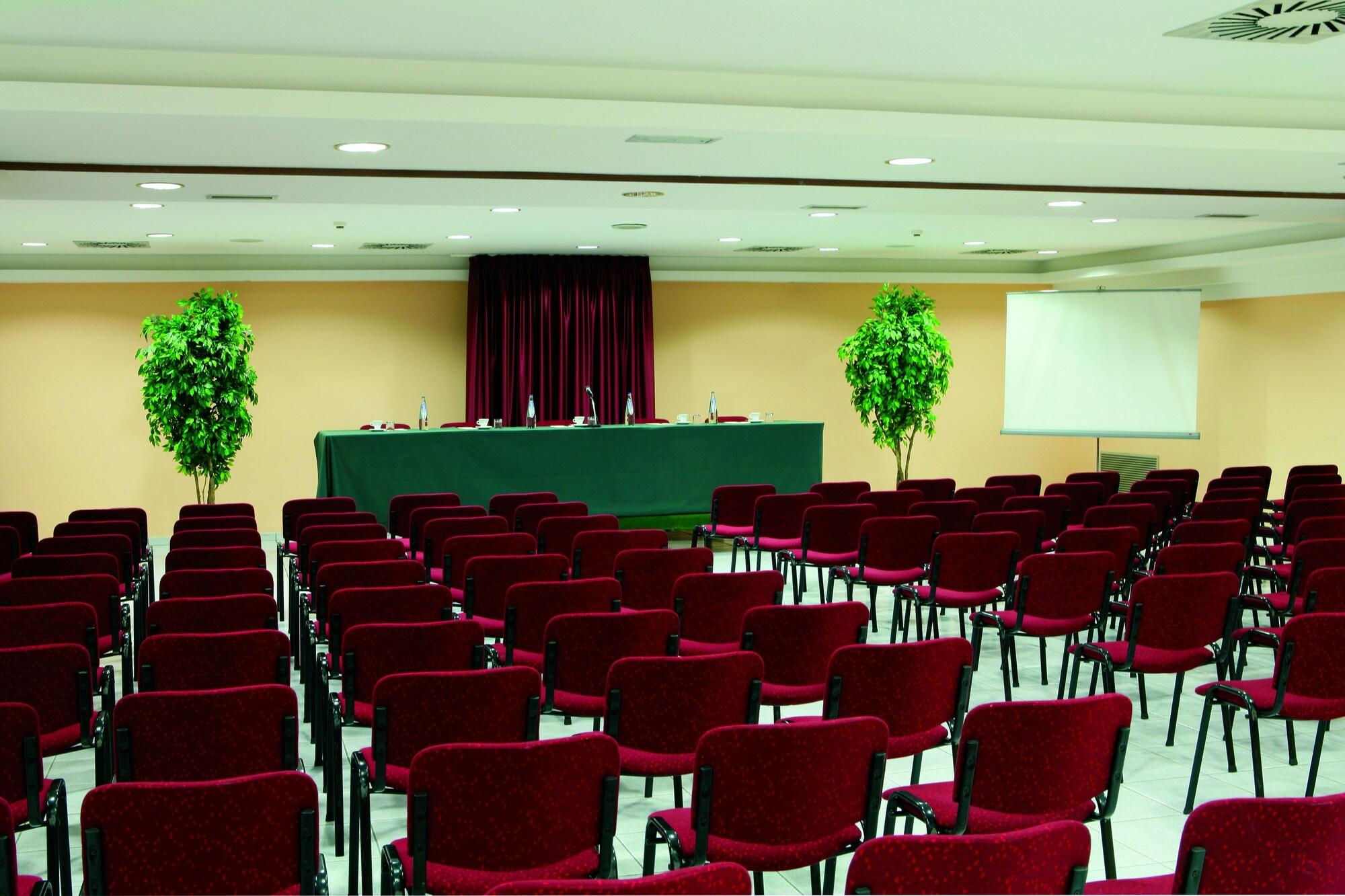 Centro de Negocios Hotel Olimpia