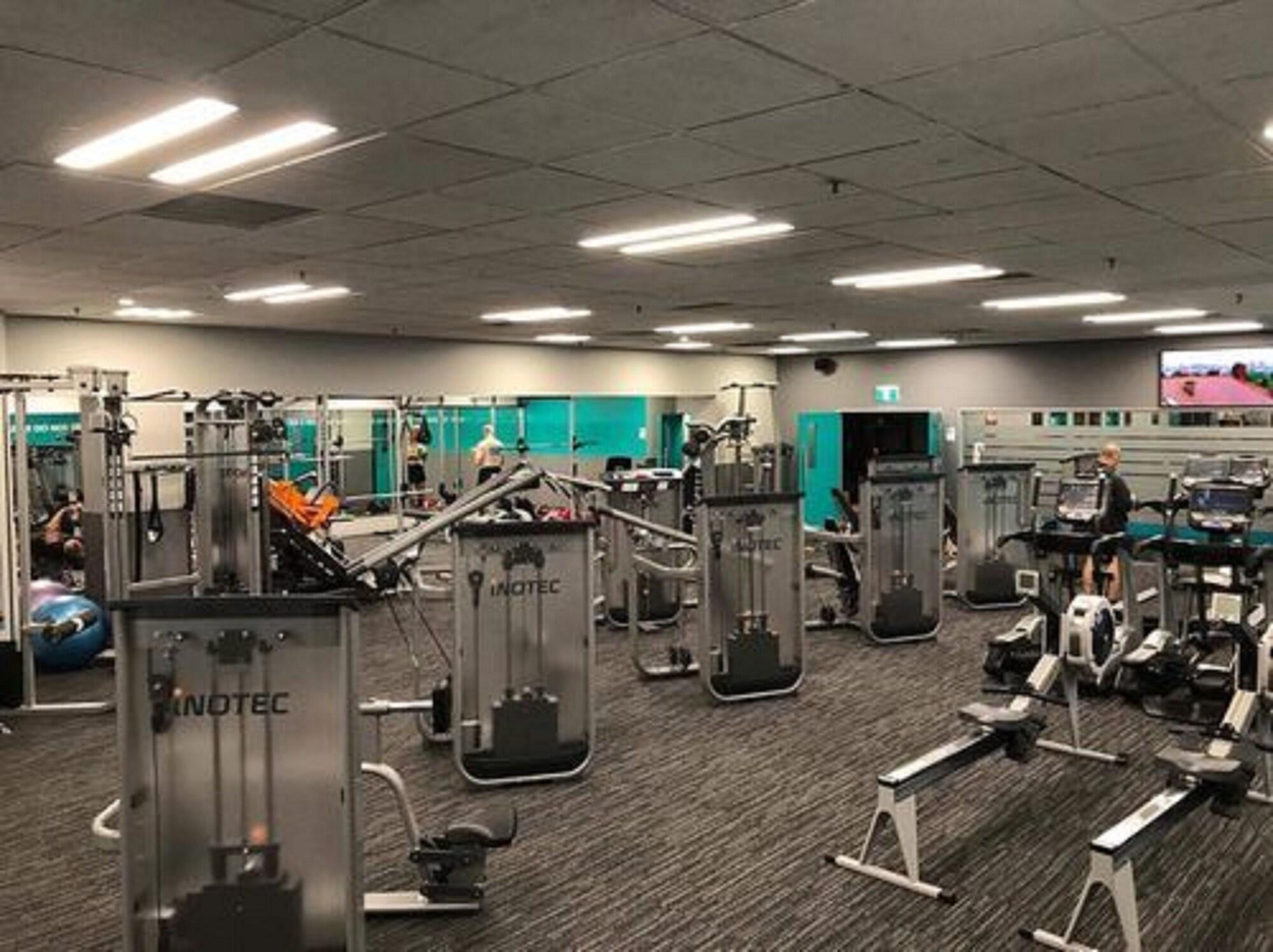 Instalaciones Recreativas Barclay Suites