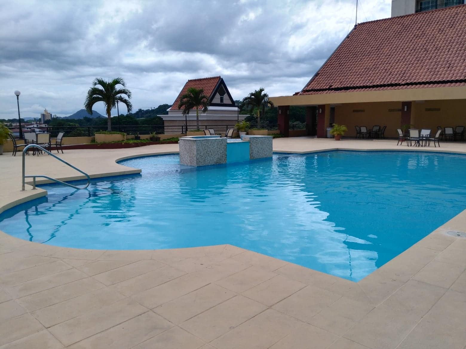 Vista Piscina Hotel y Casino Central Park Panama