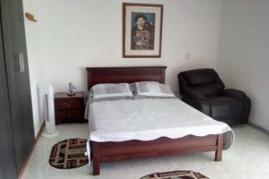 Alquiler Vacacional - Family friendly Chalet with swimming pool near "Parque del Cafe"