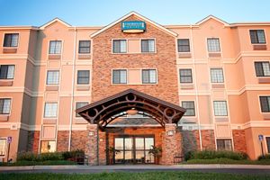Alojamiento - Staybridge Suites Wichita by IHG