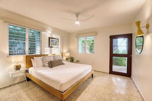 Alquiler Vacacional - R HOUSE on Steps Beach in the Tres Palmas Marine Reserve