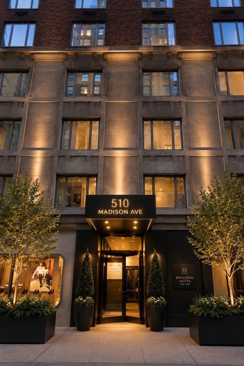 Vista Exterior Madison & East 53rd