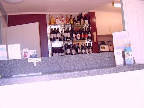 Bar/Salón Binalong Motel