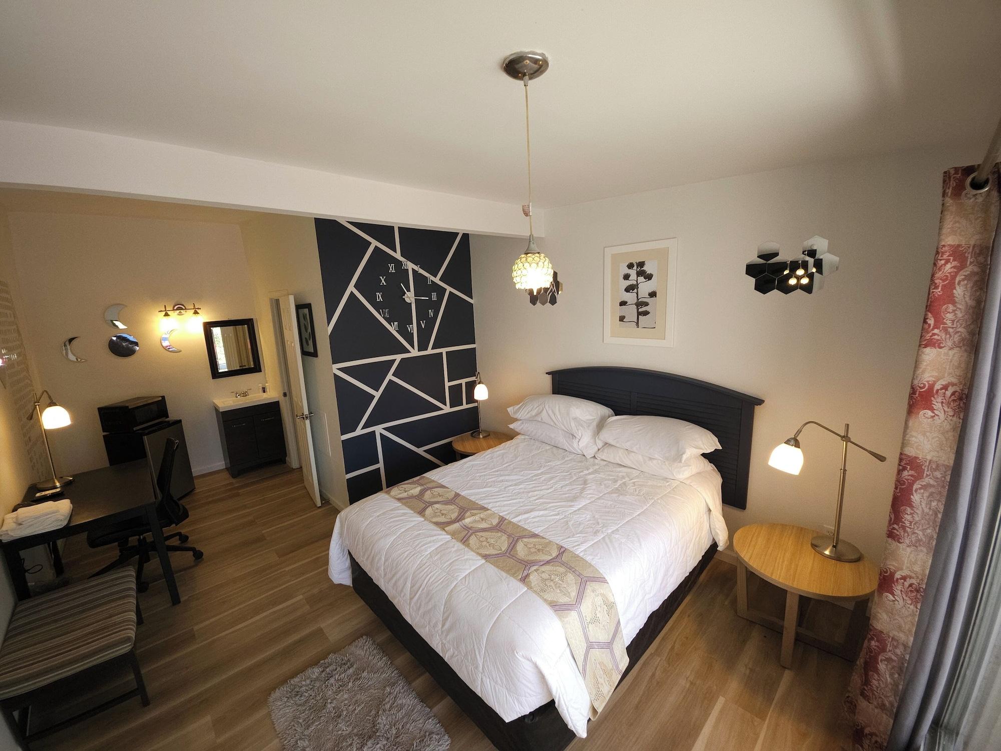 Varios Casino Motel
