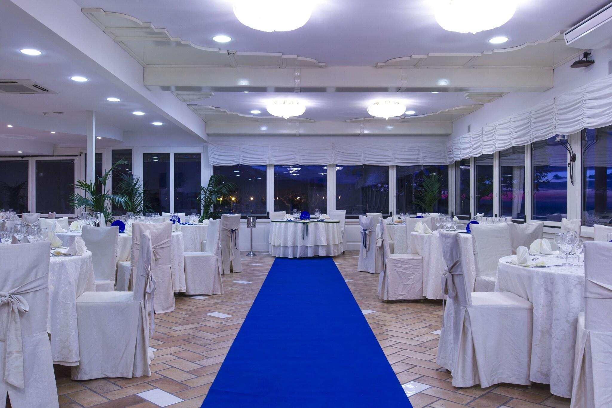 Vista Lobby HR Hotel & Spa