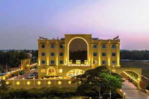 Alojamiento - Le Royale Palace