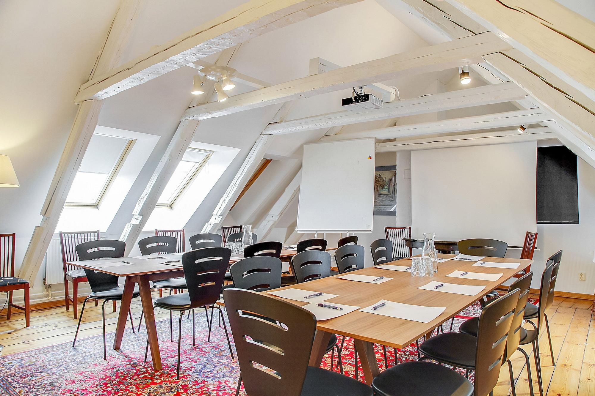 Sala de Reuniones Anno 1793 Sekelgården Hotel